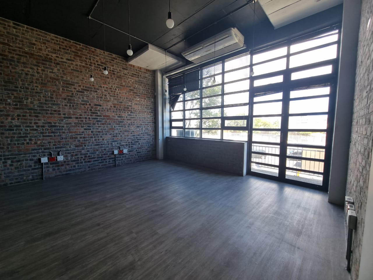 To Let commercial Property for Rent in Salt River Western Cape